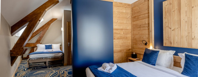 [Hôtel Les Cimes]Chambre quadruple Hôtel Les Cîmes