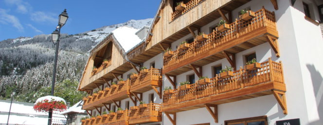 [Le V de Vaujany****]Façade extérieure Hôtel V de Vaujany