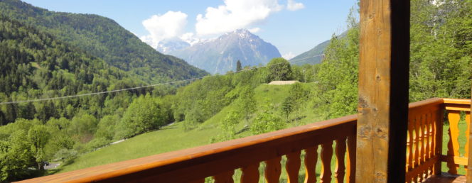 [Chalet Soklflo : l’Eterlou]vu du balcon