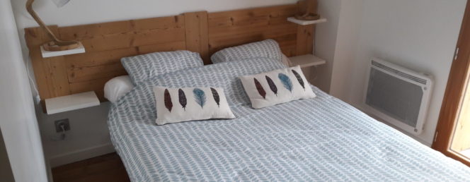 [Les Améthystes – Gamore Jean Michel]Grande chambre