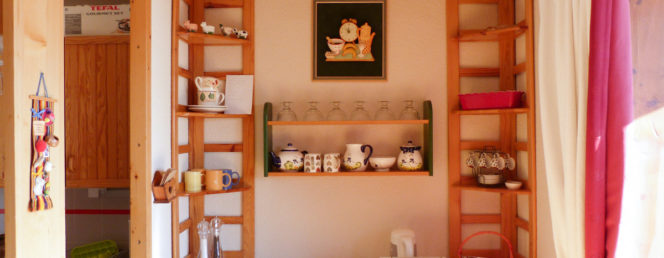 [Myrtille et Chocolat]05 Coin repas 2