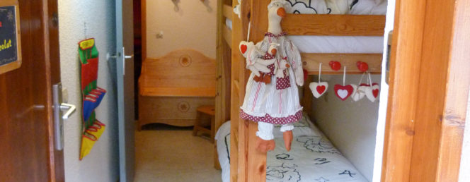 [Myrtille et Chocolat]09 Cabine2