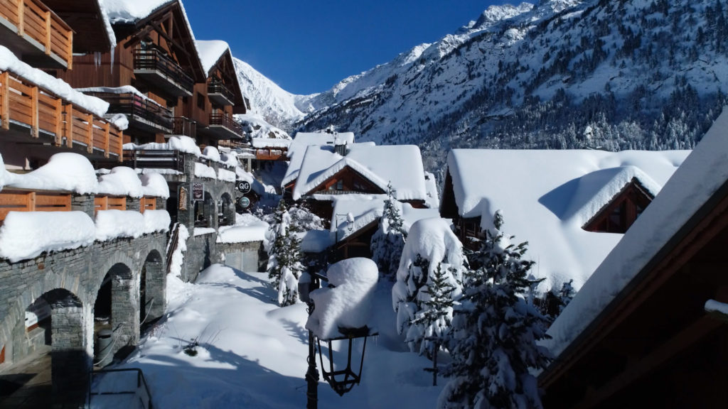 Hébergements à Vaujany, station-village de l'Oisans